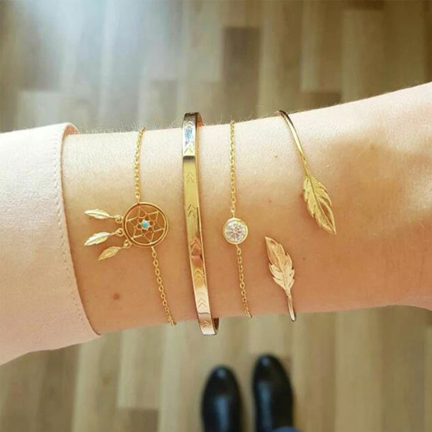 Lovely 4-Piece Adjustable Bracelet Set Elegant and Beautiful Accessories for Women, Perfect for Enhancing Any Outfit with Style and Grace