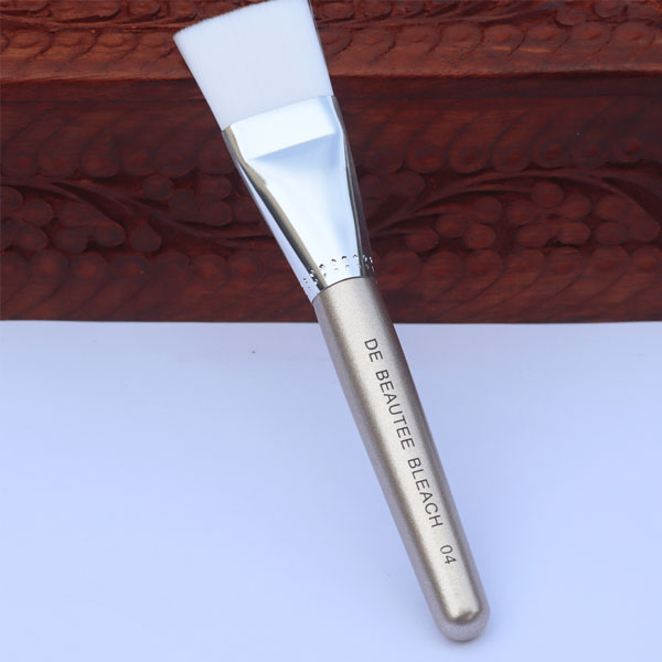 Best Professional and home Use Facial Makeup Brush