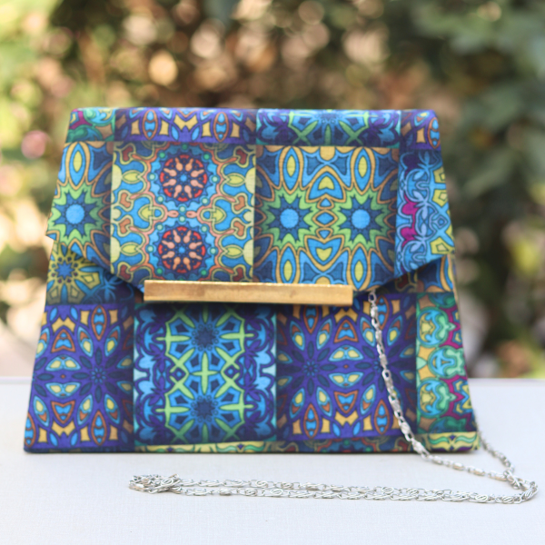 Fashionable Multicolor Elegant Printed Ladies Hand Bags, Crossbody Shoulder Bags