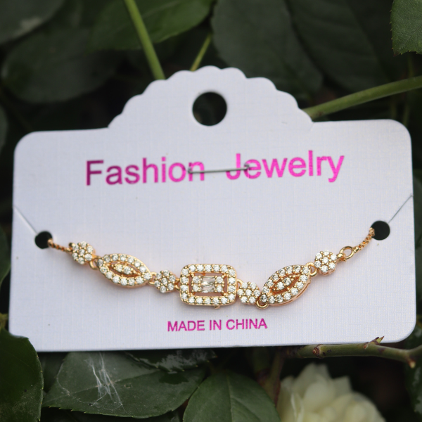 Golden Crystal Beautiful Bracelet For Girls, Women's Fashion Jewelry
