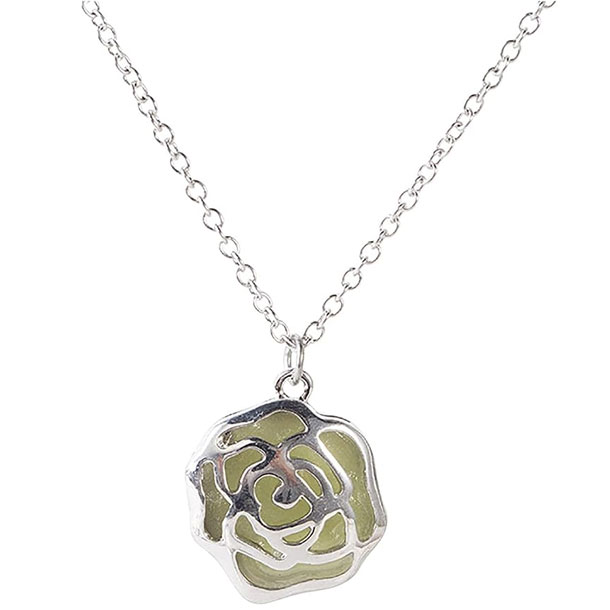 Elegant Silver Color Luminous Rose Pattern Pendant: Stylish and Versatile Jewelry for Women & Girls