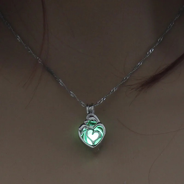  Luminous Green Openwork Love Heart Necklaces Glow In The Dark Stone Cage Pendant For Women & Girls Jewelry