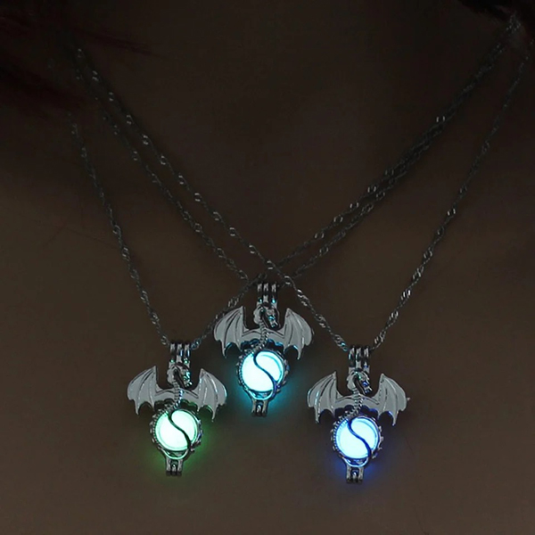 Shiny Flying Dragon Stone Necklaces Glow In The Dark Cage Pendant Necklace For Ladies Girls & Women Jewelry Accessories