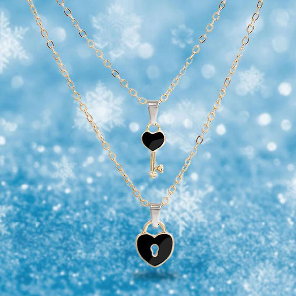 Set of 2 Black Statement Couple Necklaces: Fashionable Key Lock Pendants for Women