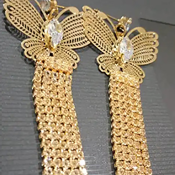 Butterfly Wing Shape Golden Twin Earrings For Women And Girls 
