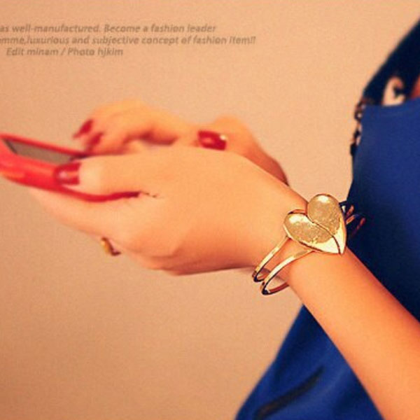 Golden Love Heart Bangle Cuff Bracelet For Girls, Women's Hand Jewelry 