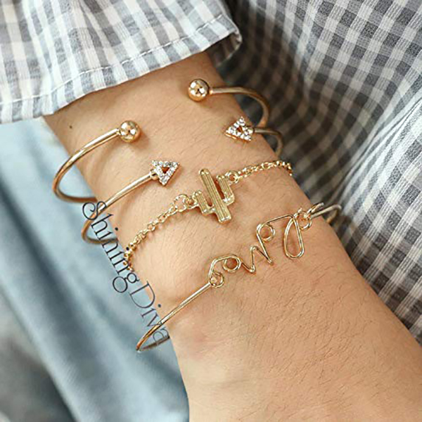  Stunning and Trendy4-Piece Bohemian Bracelet Set Accessories for Teen Girls, Perfect for Adding a Touch to Any Outfit