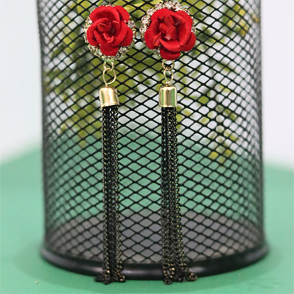 Blooming Beauty Red Rose Long Tail Earrings Lovely Floral-Inspired Accessories with Elegant Long Tails For Girls