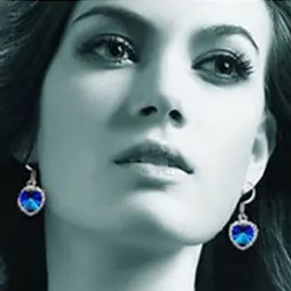 Sparkling Blue Heart Crystal Diamond Drop Earrings For Women's Beauty